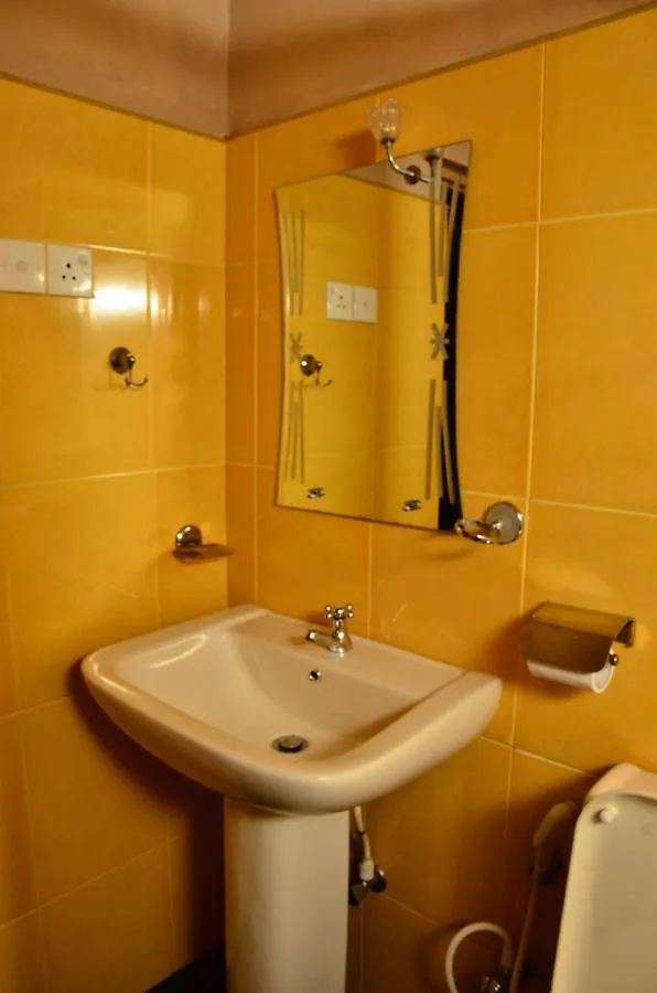 Deer Point Hotel كاندي 3*,  سريلانكا