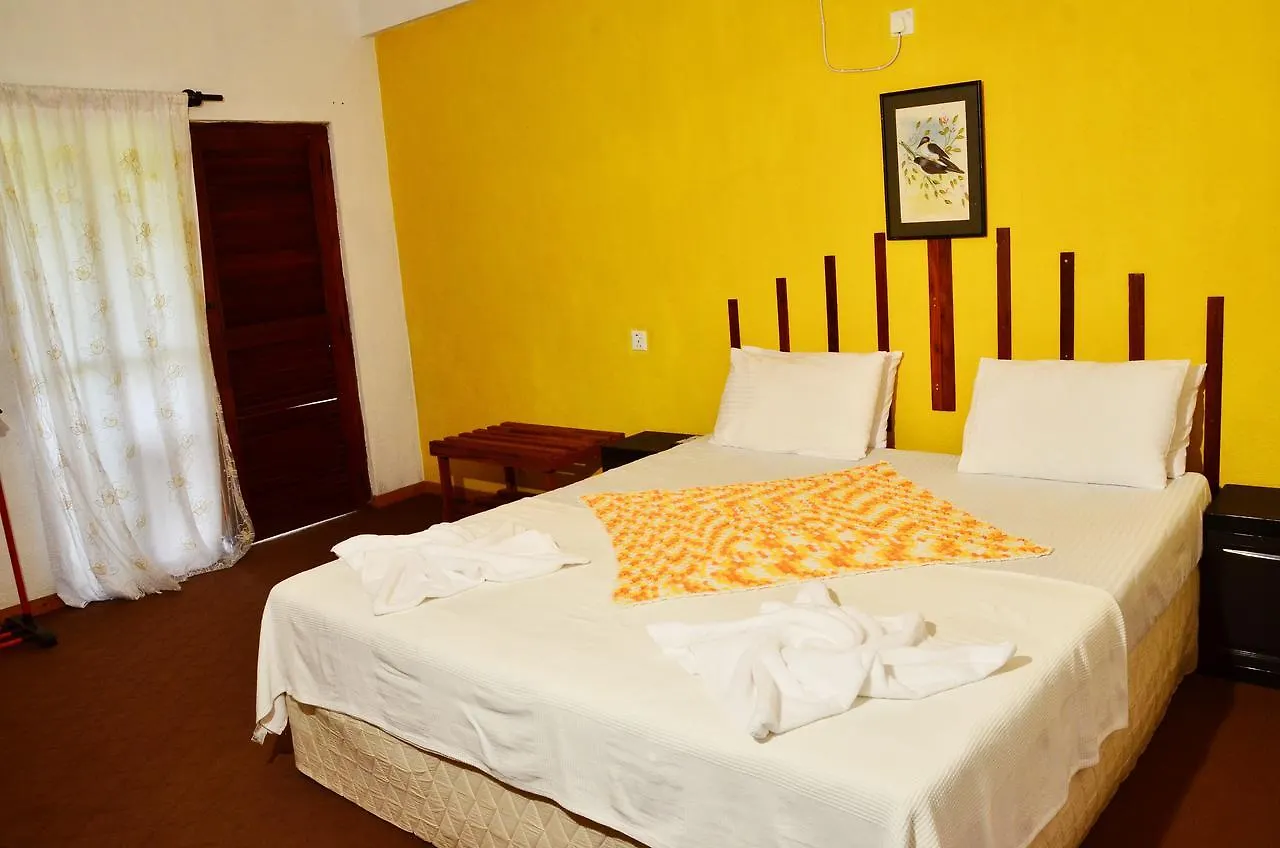 منتجع Deer Point Hotel كاندي