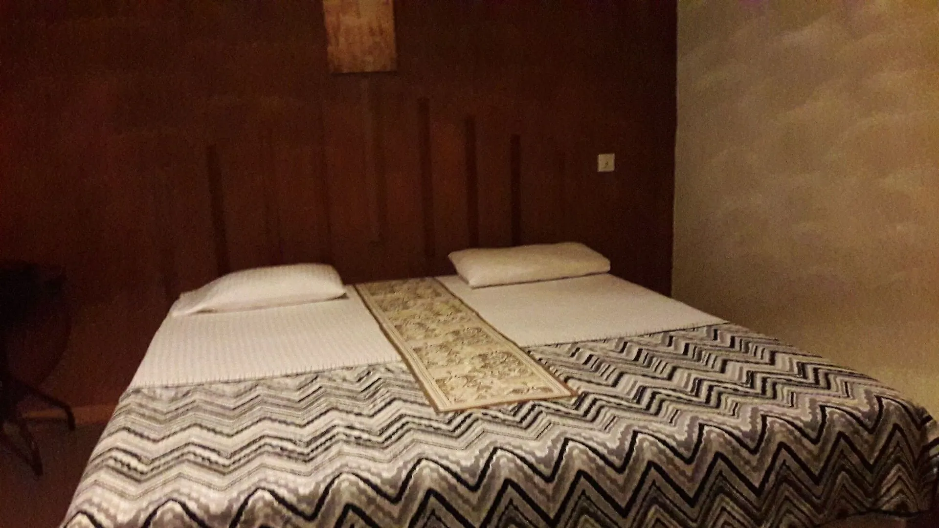 منتجع Deer Point Hotel كاندي