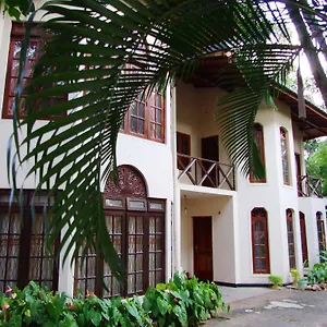 Gasthof Tree Breeze, Kandy