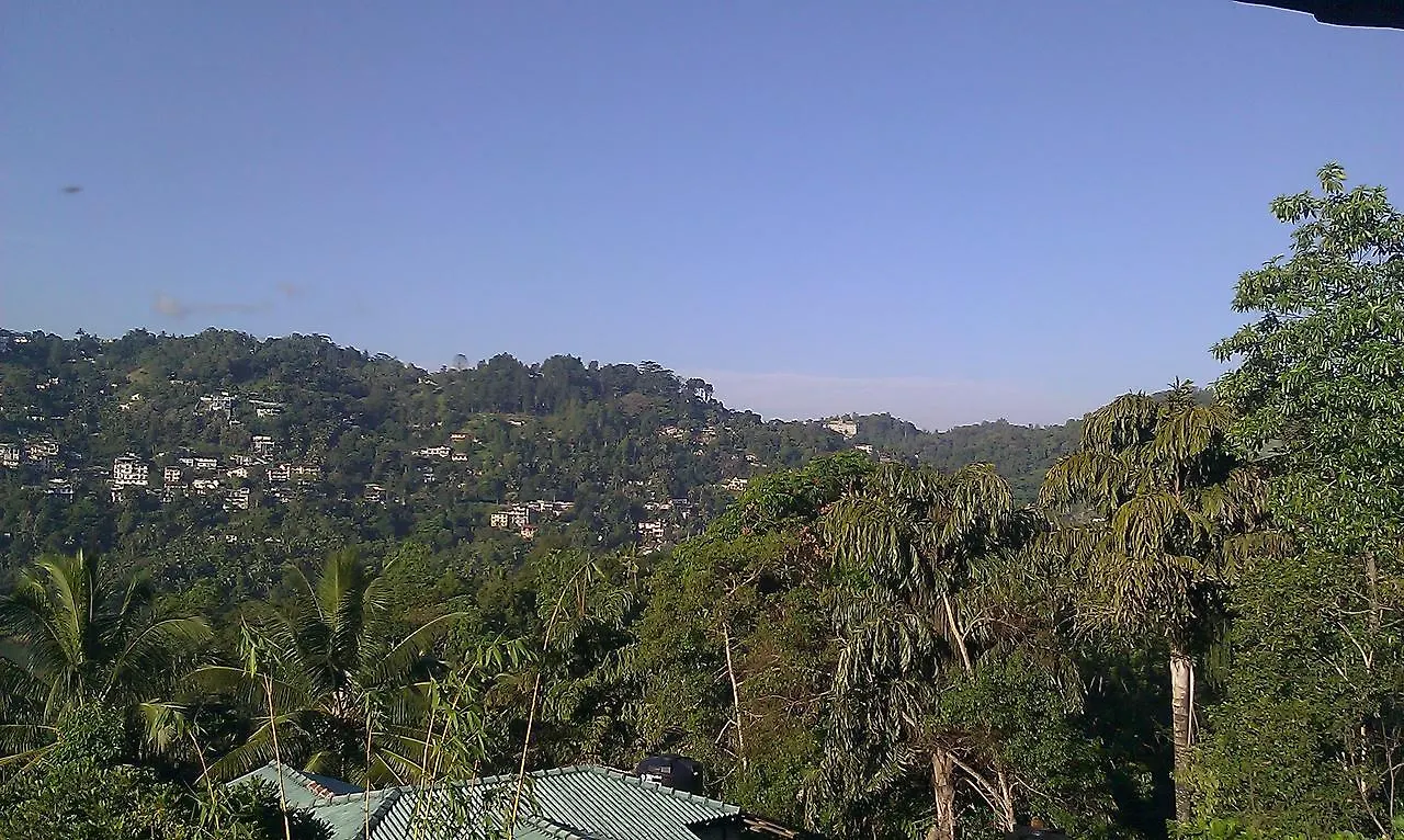 Resort Deer Point Hotel Kandy